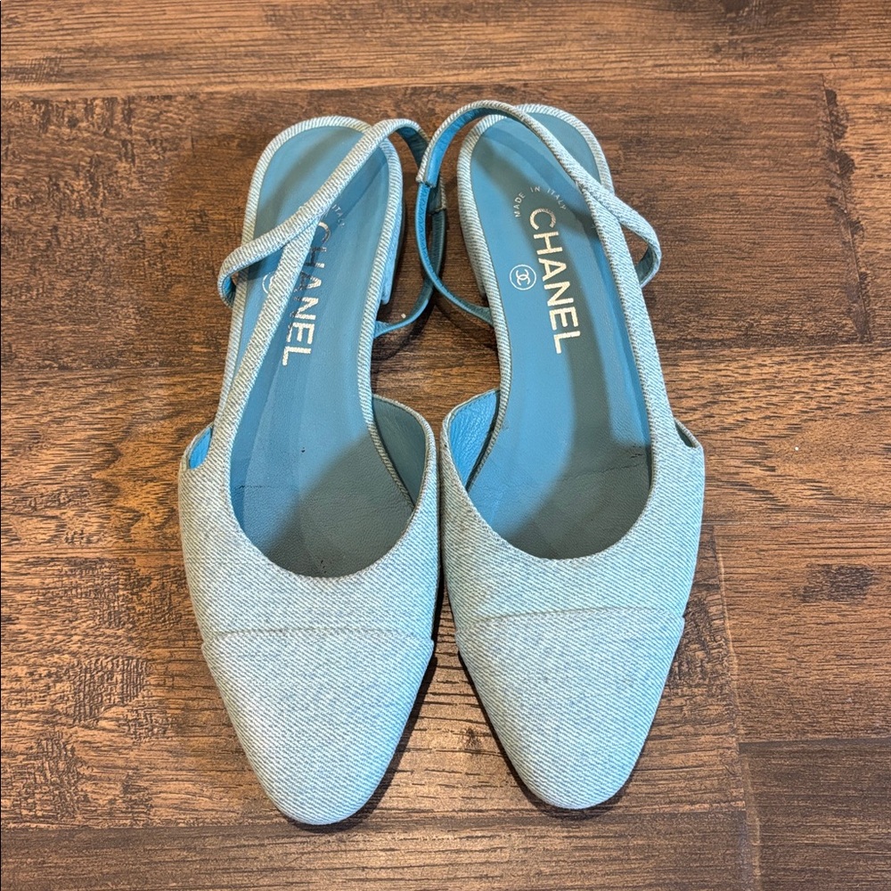 Chanel flats sling backs size 37 great conditio. Authentic